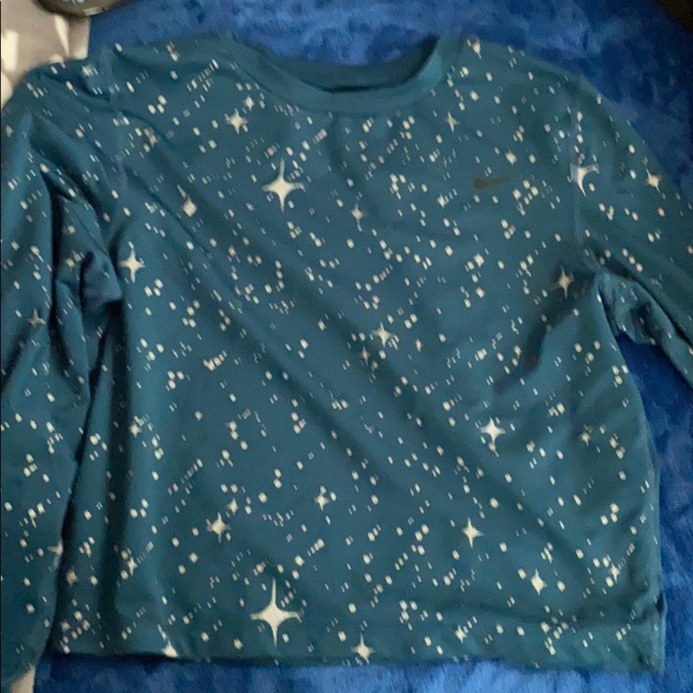 Nike long sleeve top